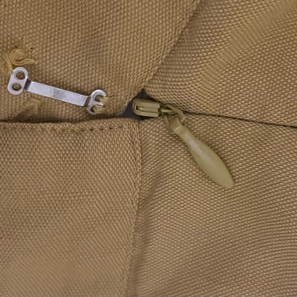 BURLAP ANTHROPOLOGY….Yellow Button Detailed Skirt - Picture 5 of 6